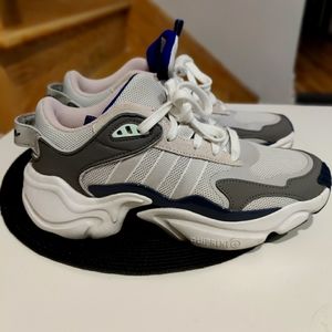 Adidas chunky sneakers
